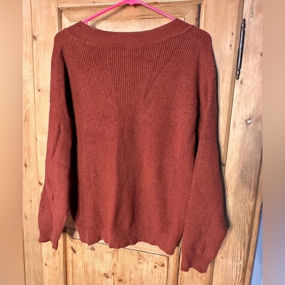 Forever 21 V-Neck Pullover Sweater Very Pretty Rust/Brown Size Med Academia - Picture 7 of 12
